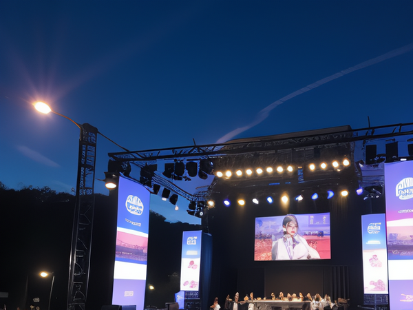 鄭州會(huì)議背景板制作有哪些注意事項(xiàng)